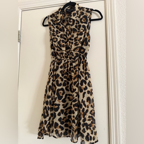 New Look Animal Print Midi Dress - Picture 1 of 9